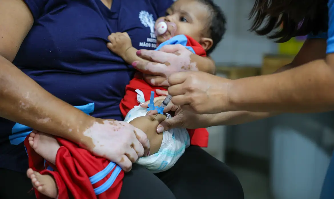 Coqueluche: Casos aumentam e geram internações e mortes no Brasil 2 Coqueluche: Casos aumentam e geram internações e mortes no Brasil - Imagem do artigo original