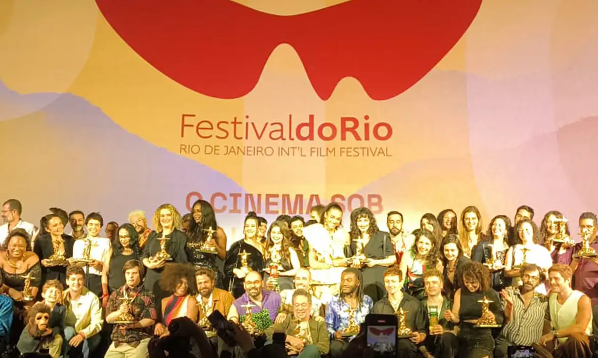 Festival do Rio 2025: Cinema Nacional Brilha em Edição Marcante 2 Festival do Rio 2025: Cinema Nacional Brilha em Edição Marcante - Imagem do artigo original