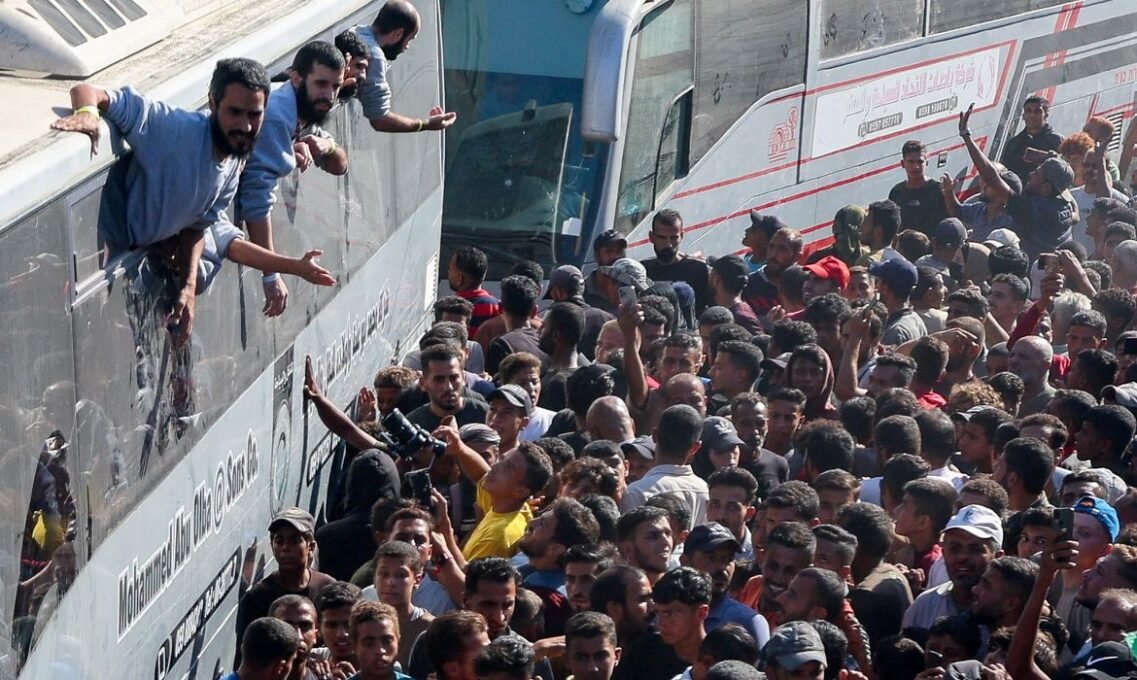 Israel inicia libertação de presos palestinos em acordo 2 Israel inicia libertação de presos palestinos em acordo - Imagem do artigo original