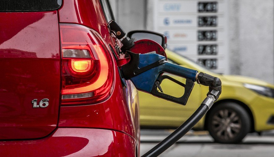 Mercado Prevê Queda no Preço da Gasolina e Estressa NTN-B 2 Mercado Prevê Queda no Preço da Gasolina e Estressa NTN-B - Imagem do artigo original