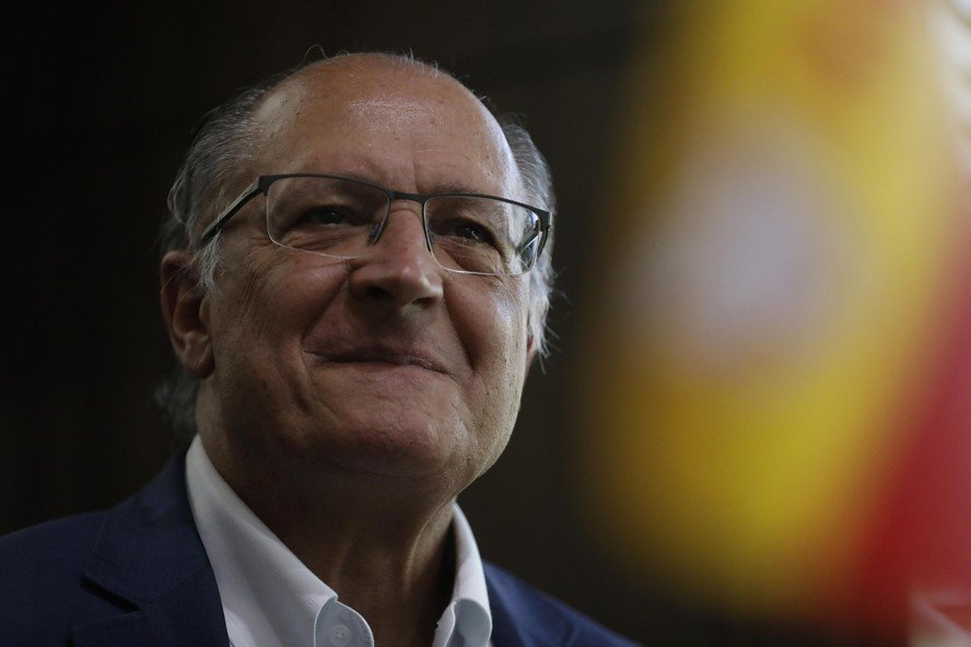 Governo Alckmin Atua em Duas Frentes Contra Crise do Metanol 2 Governo Alckmin Atua em Duas Frentes Contra Crise do Metanol - Imagem do artigo original