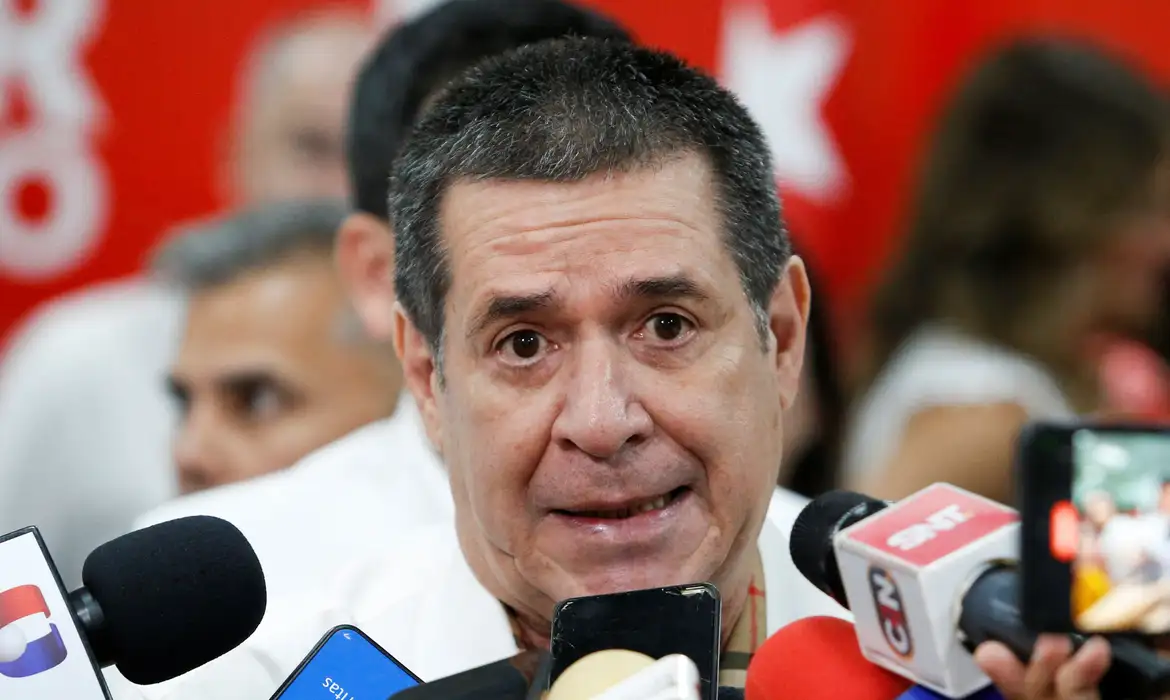 EUA suspendem sanções contra Horacio Cartes 2 EUA suspendem sanções contra Horacio Cartes - Imagem do artigo original