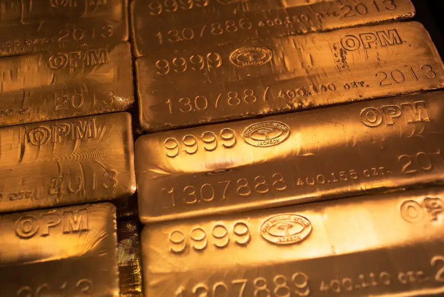 Ouro Rompe US$ 4.000: Temores nos EUA Impulsionam Preço Recorde 2 Ouro Rompe US$ 4.000: Temores nos EUA Impulsionam Preço Recorde - Imagem do artigo