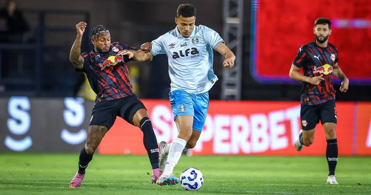 Grêmio denuncia 15 erros de arbitragem e busca qualificação 2 Grêmio denuncia 15 erros de arbitragem e busca qualificação - Imagem do artigo
