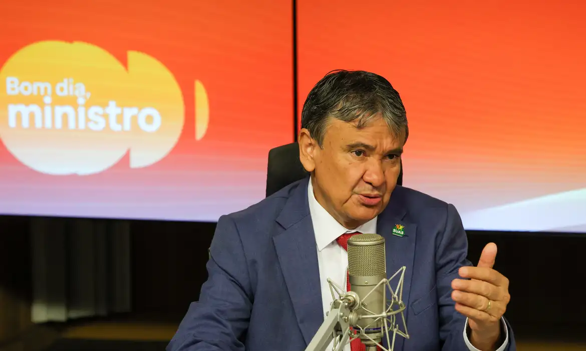 PF Inicia Busca Por Origem de Fake News em Programas Sociais - Imagem do artigo original