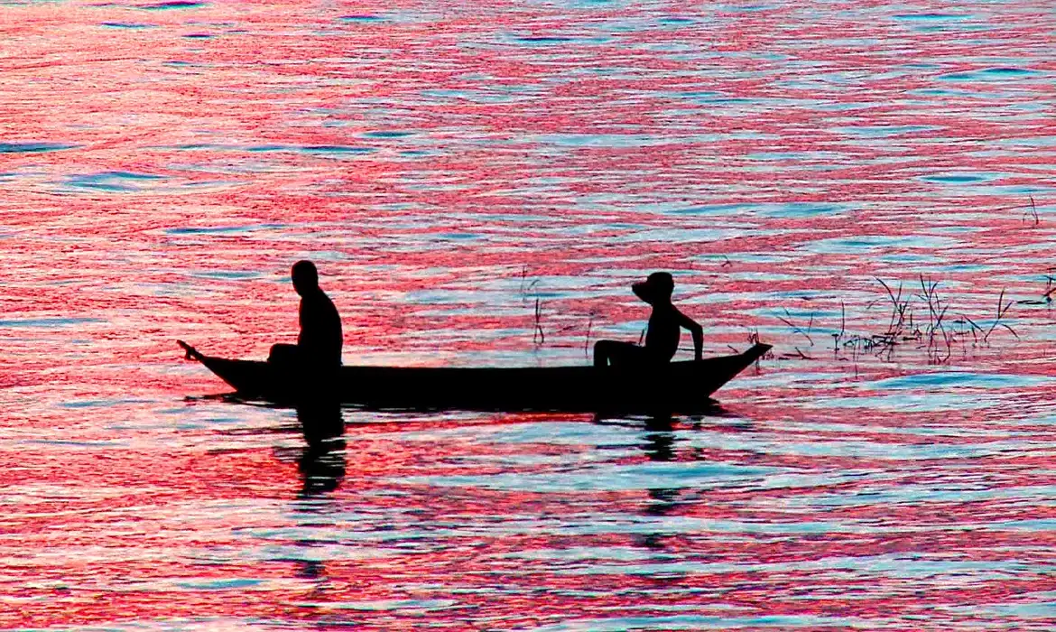 Governo Federal suspende dragagem no Rio Tapajós após protesto - Imagem do artigo original