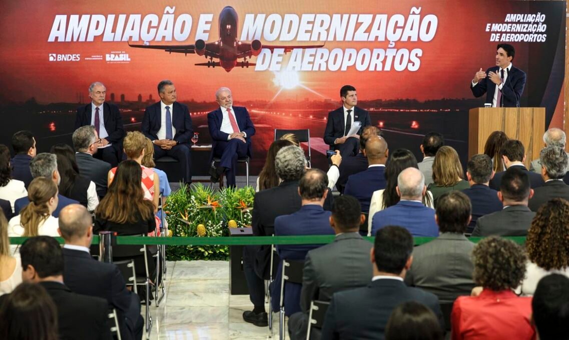 Investimento de R$ 5,7 Bilhões para Ampliar Aeroportos - Imagem do artigo original