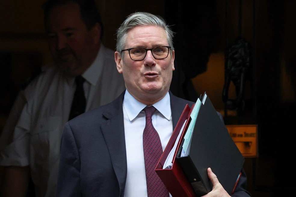 Starmer busca reforçar regulação da internet no Reino Unido - Imagem do artigo original