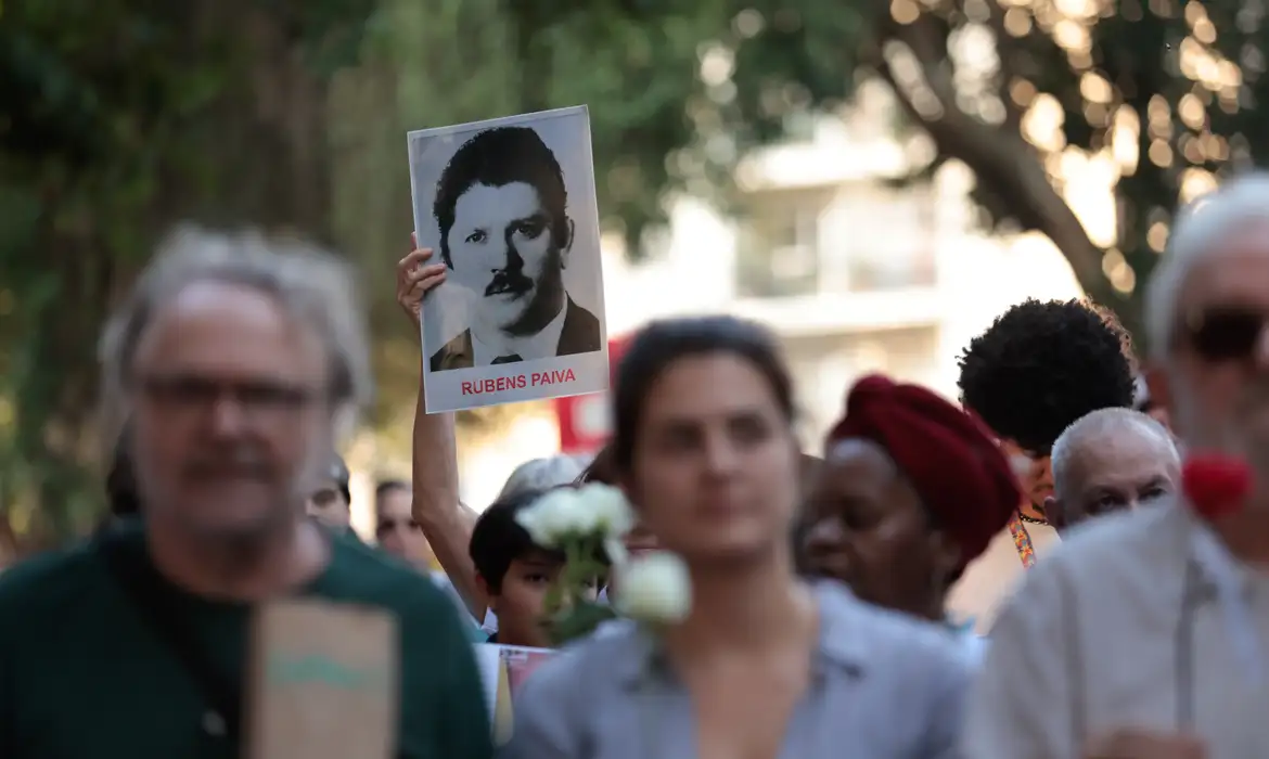 Caminhada do Silêncio em São Paulo denuncia violência estatal - Imagem do artigo original