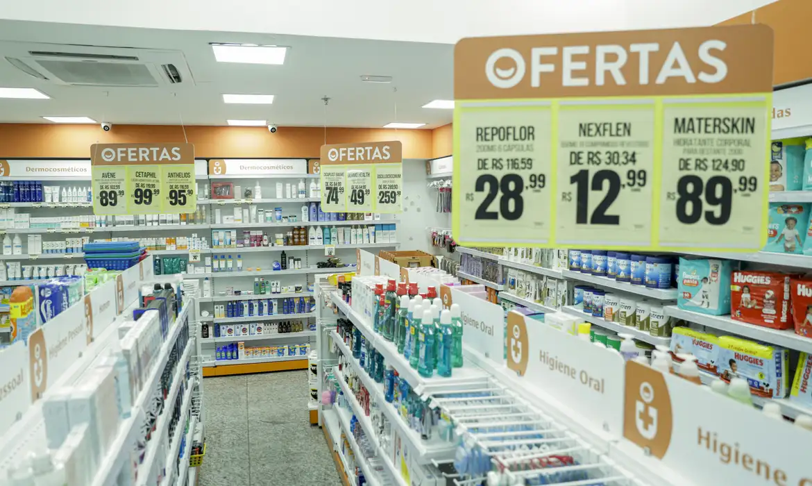 Reajuste de Medicamentos: Preços Podem Subir Até 3,81% - Imagem do artigo original