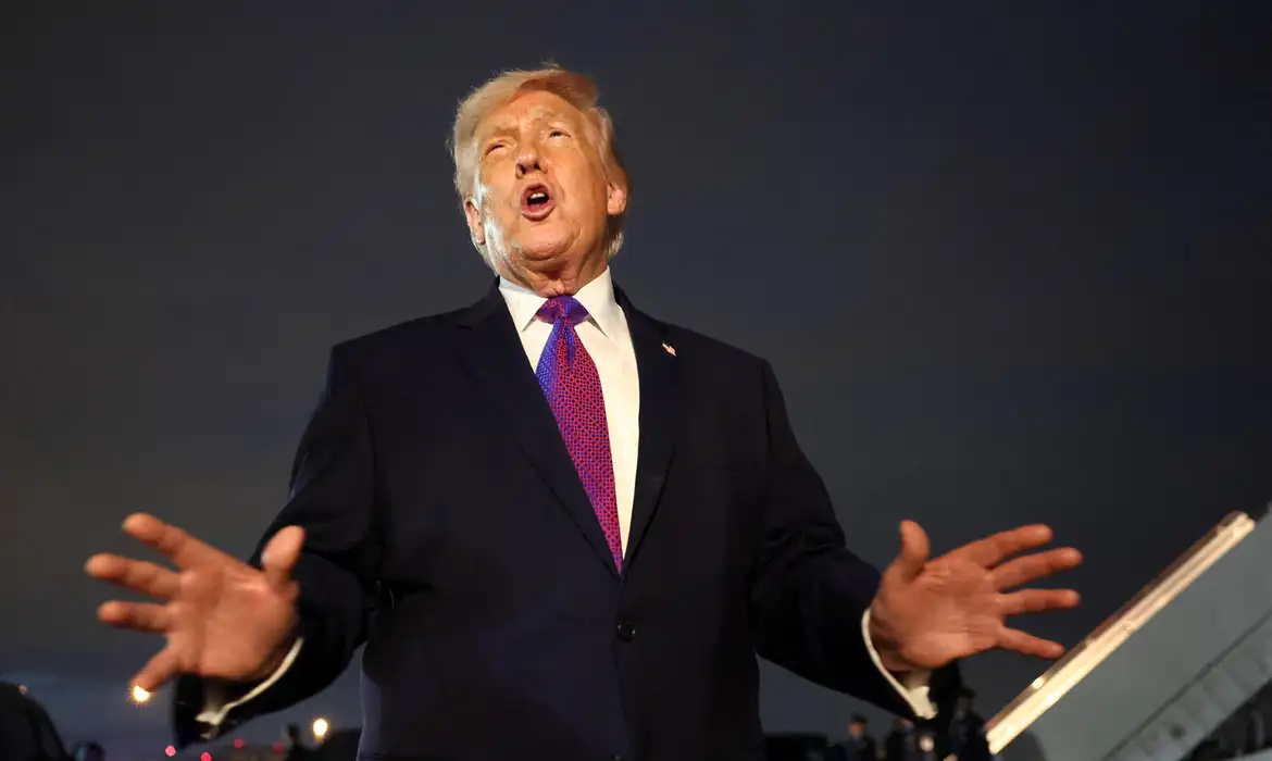 Trump Endurece Retórica Contra Irã e Minimiza Alta do Petróleo - Imagem do artigo original