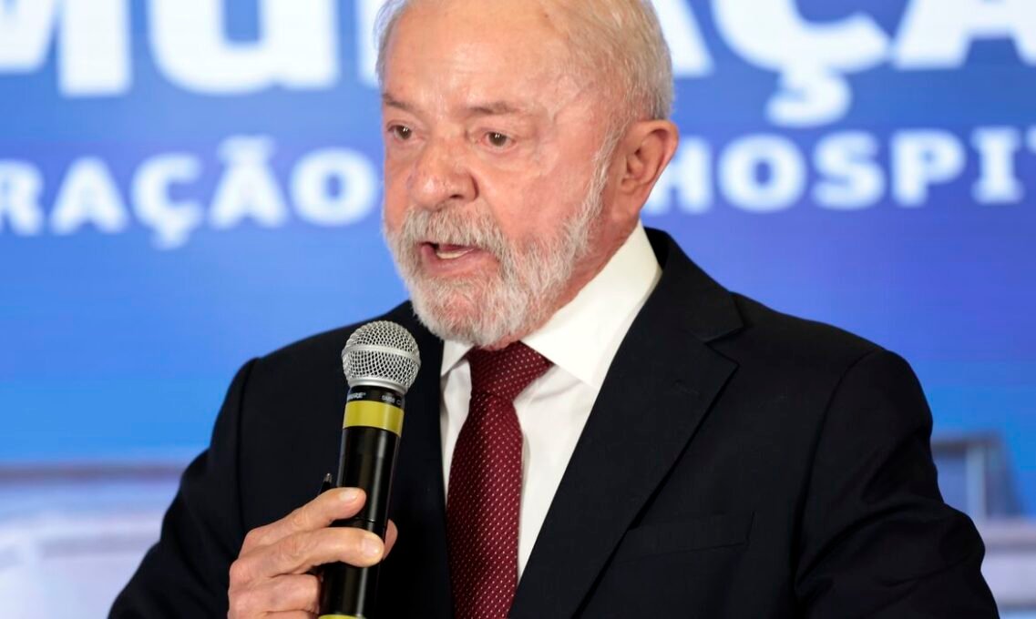 Lula quer inadimplentes FIES em novo pacote contra dívidas 2 Lula quer inadimplentes FIES em novo pacote contra dívidas - Imagem do artigo original