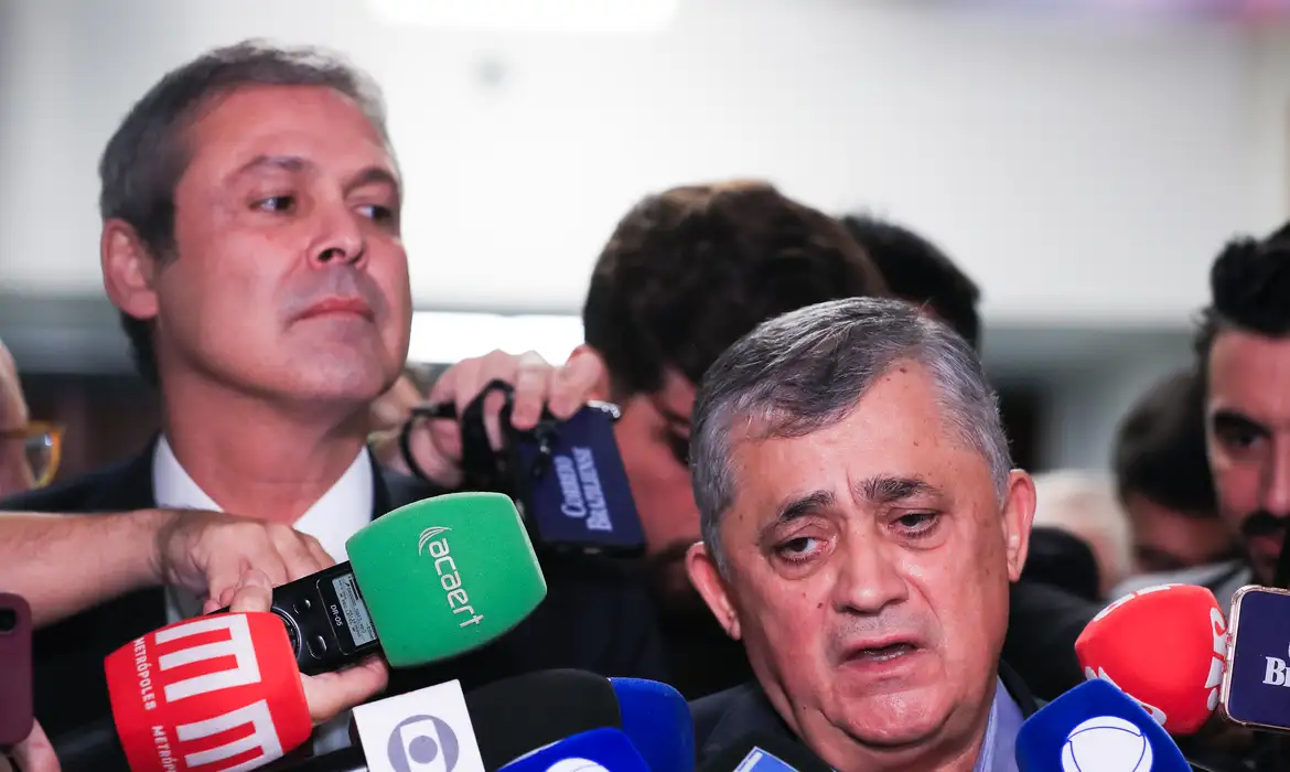 José Guimarães: Sem Socorro Federal ao BRB sob Investigação - Imagem do artigo original