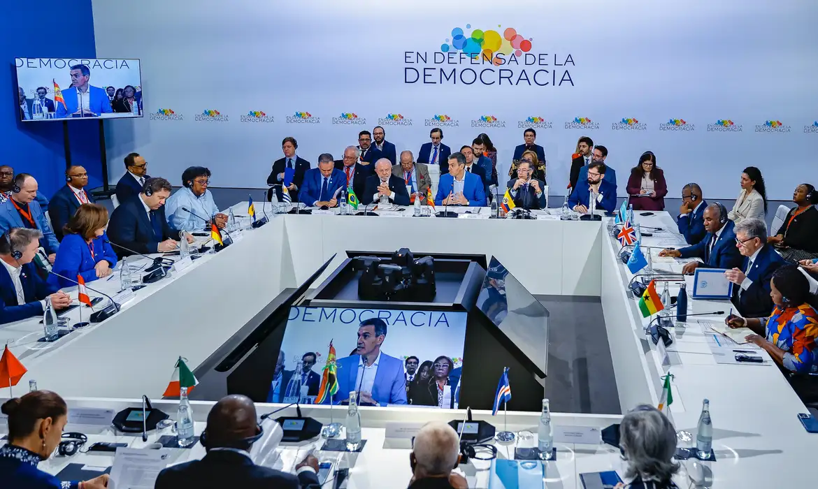 Lula critica guerras e defende multilateralismo na Espanha - Imagem do artigo original