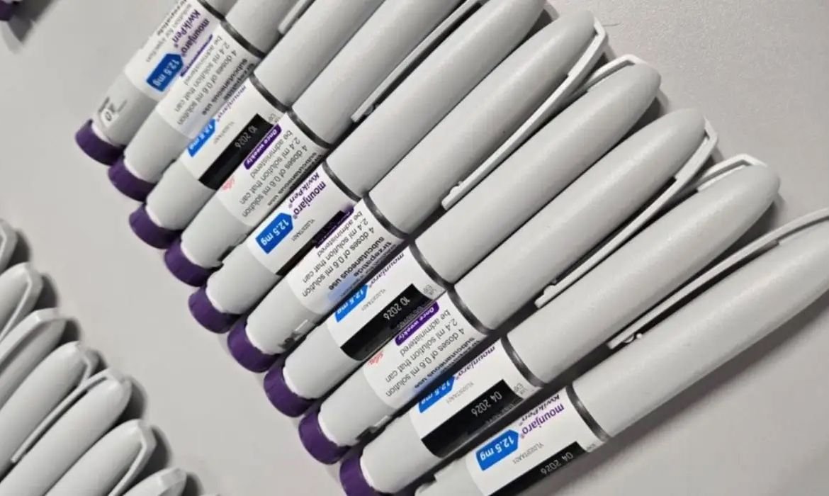 Canetas Emagrecedoras: Anvisa Alerta Riscos e Fiscalização - Imagem do artigo original