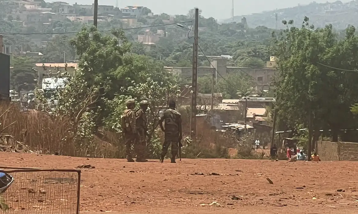 Crise no Mali: Cerco à Capital Ameaça Aliança do Sahel - Imagem do artigo original