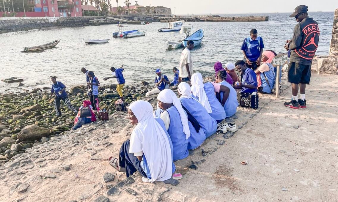 Ilha de Gorée: Turismo e a Memória Viva da Escravidão - Imagem do artigo original
