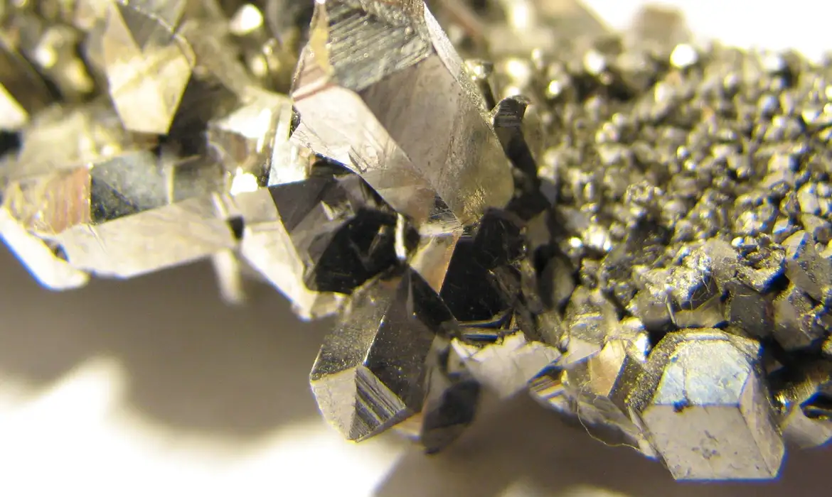 Brasil tem vazio estratégico em minerais críticos - Imagem do artigo original