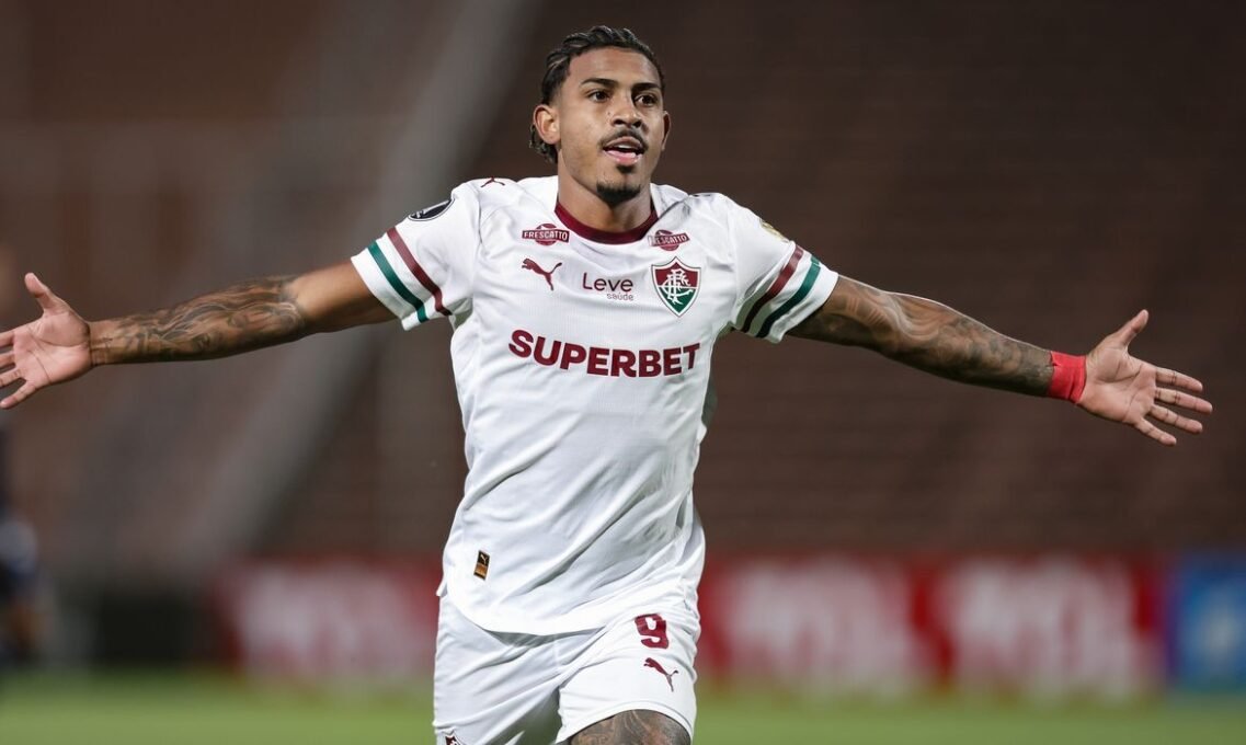 Fluminense arranca empate na Argentina e vive na Libertadores - Imagem do artigo original