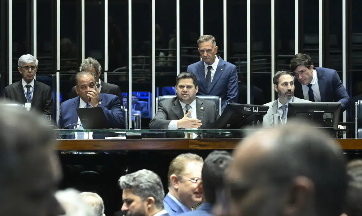 Alcolumbre Promulga Lei da Dosimetria que Beneficia Condenados do 8/1 - Imagem do artigo original