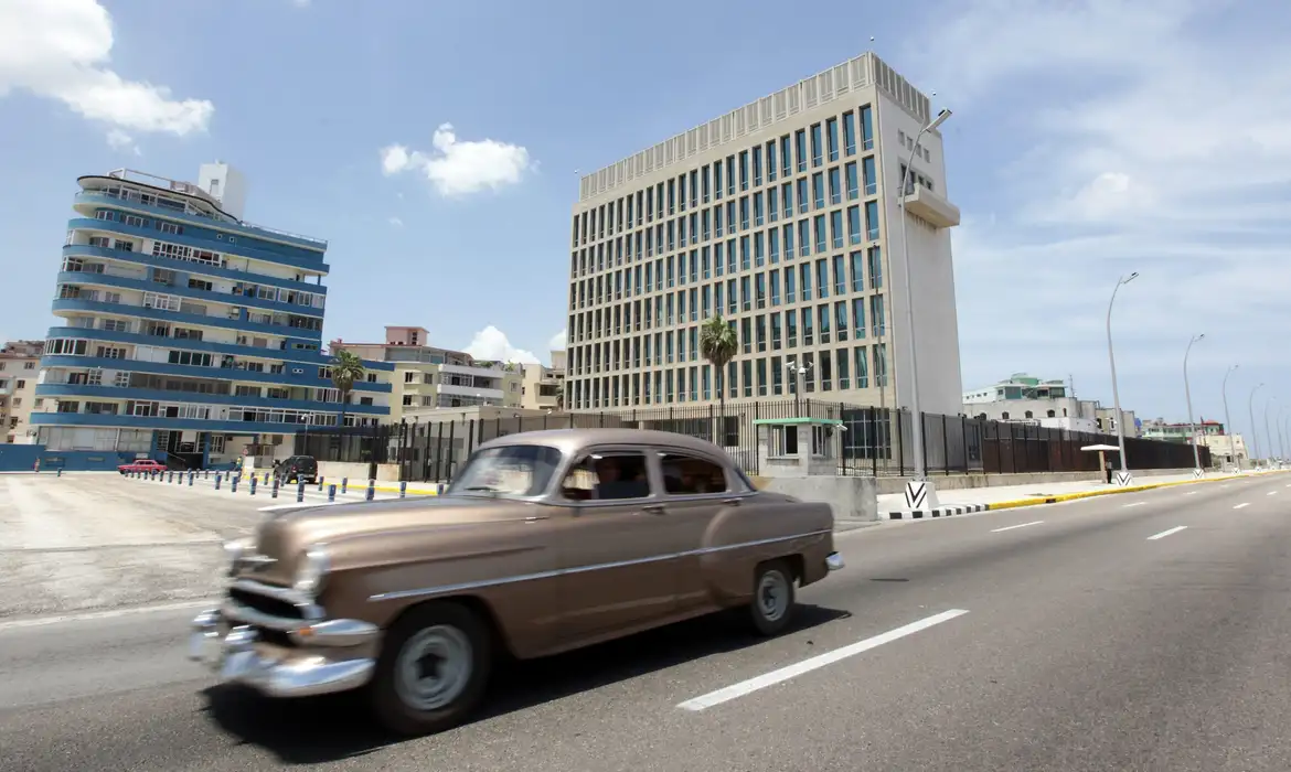 EUA Aumentam Sanções Contra Cuba e Impactam Economia - Imagem do artigo original