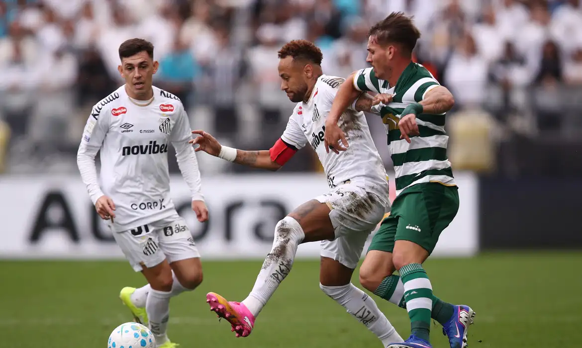 Coritiba Derrota Santos no Brasileirão e Ofusca Neymar - Imagem do artigo original