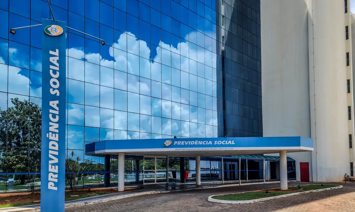 Vazamento de Dados no INSS Atinge 2,8 Milhões de CPFs - Imagem do artigo original