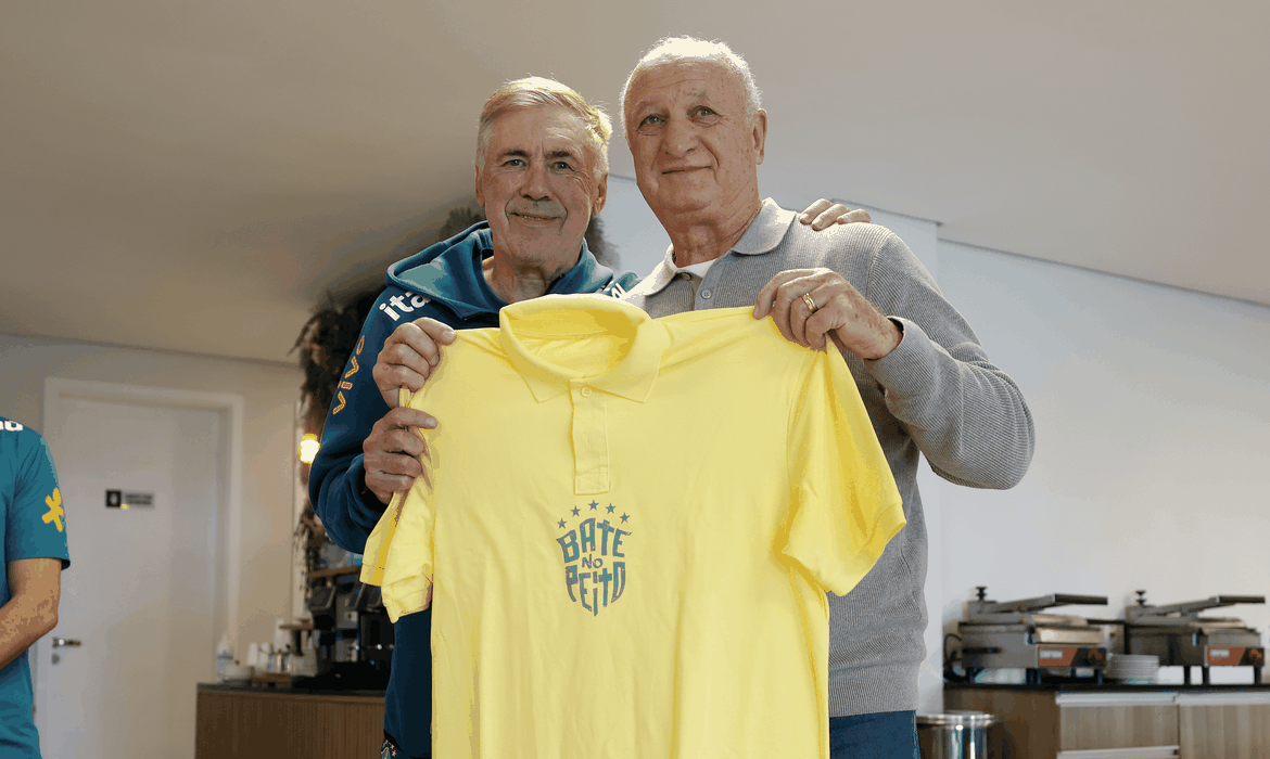 Felipão Homenageado na Granja Comary pela Seleção Brasileira - Imagem do artigo original