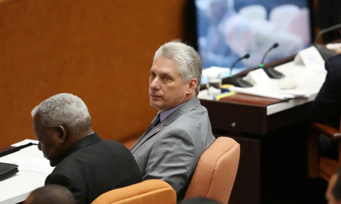 Cuba Rebate EUA sobre Empresas Estatais e Bloqueio - Imagem do artigo original