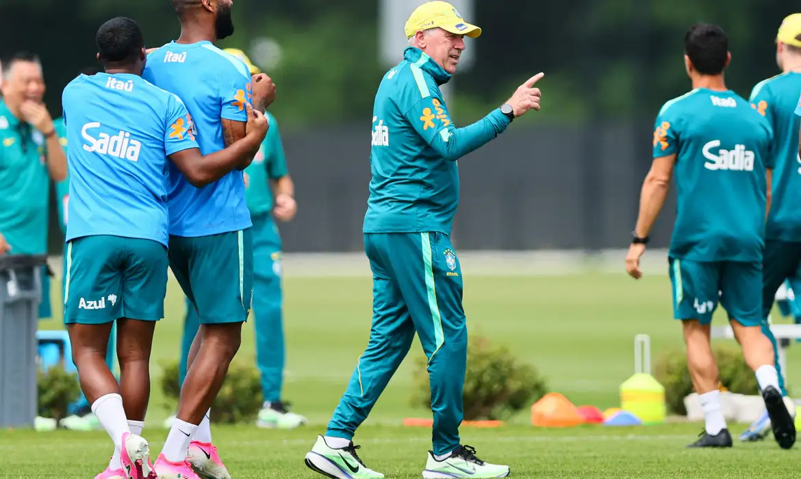Escalação Ancelotti: Brasil Treina sem Pistas para Copa 2026 - Imagem do artigo original