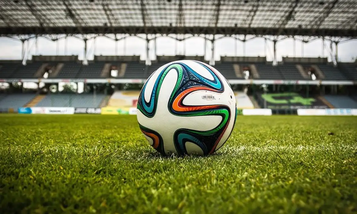 Copa do Mundo: Jogos de Domingo Decidem Próxima Fase - Imagem do artigo original