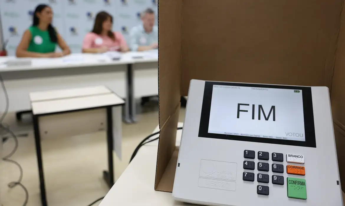 Eleição Roraima: Eleitores escolhem governador em mandato tampão 2 Eleição Roraima: Eleitores escolhem governador em mandato tampão - Imagem do artigo original