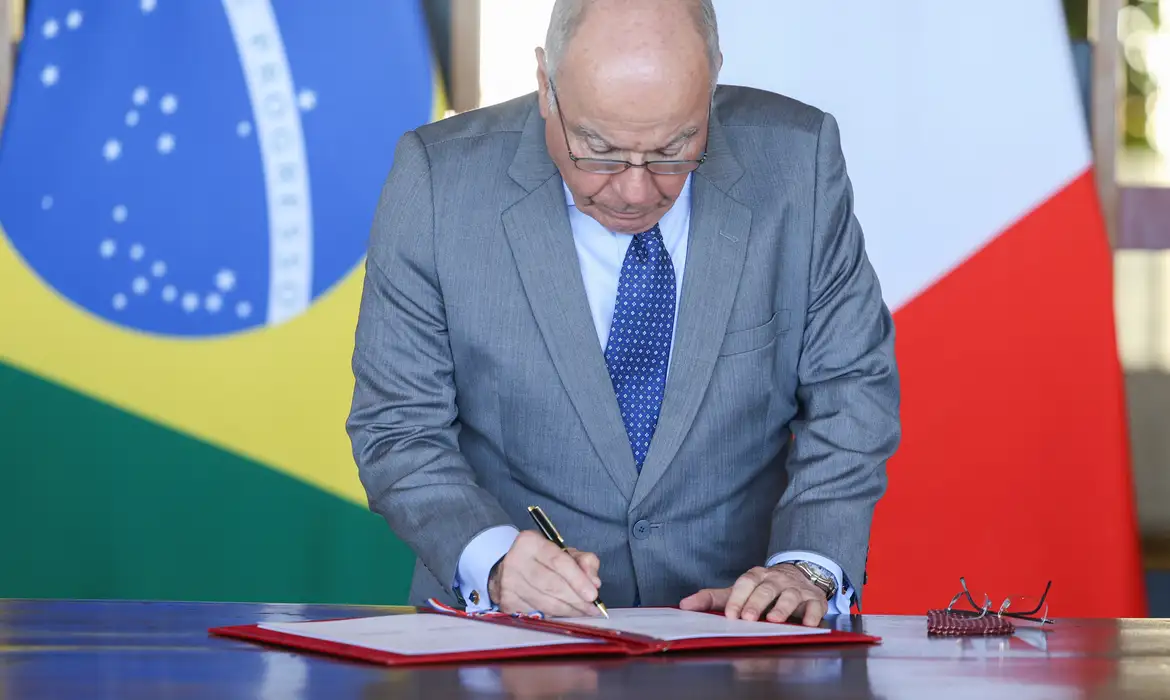 Itamaraty Alerta Risco de EUA Usarem Força Militar no Brasil - Imagem do artigo original