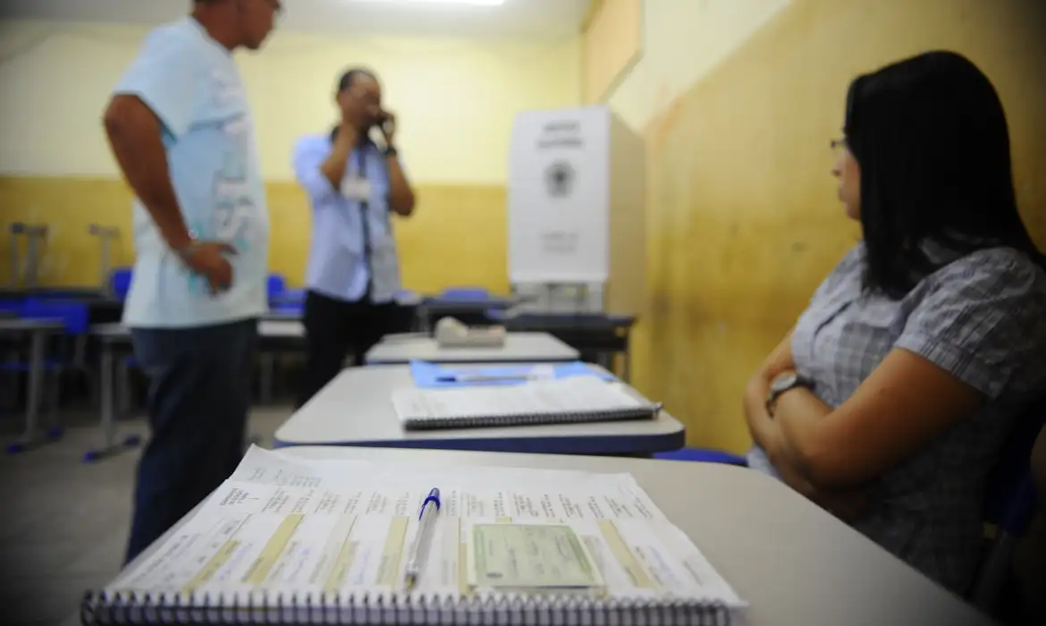 TRE-RJ pede tropas federais para eleições no Rio - Imagem do artigo original