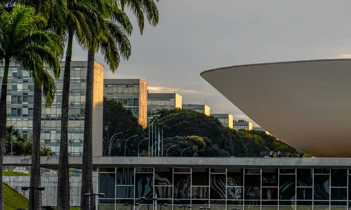 Votações Cruciais no Congresso Travam Antes do Recesso - Imagem do artigo original