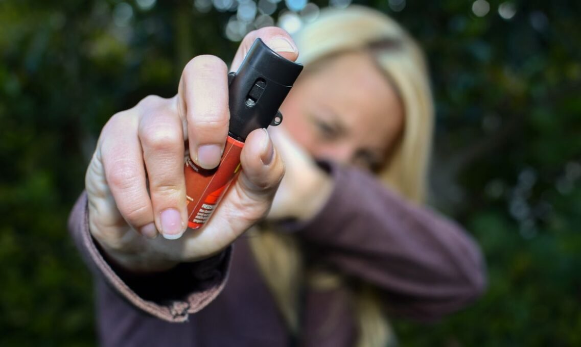 Spray de Pimenta para Mulheres é Medida Paliativa, Diz Promotora 2 Spray de Pimenta para Mulheres é Medida Paliativa, Diz Promotora - Imagem do artigo original