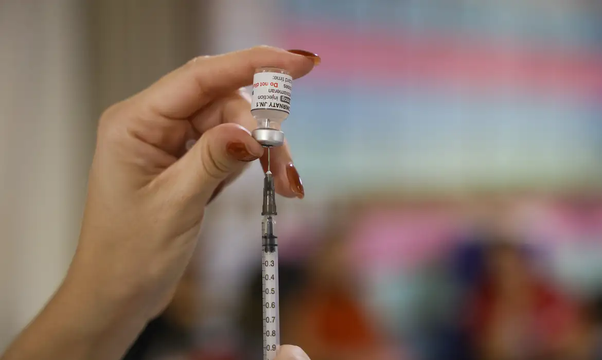 Vacinação HPV Reduz Prevalência do Vírus em Jovens no Brasil - Imagem do artigo original
