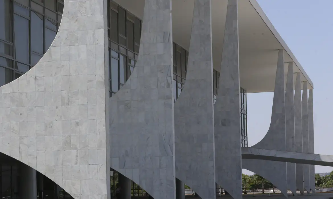 Brasil inicia processo de reciprocidade contra tarifas dos EUA 2 Brasil inicia processo de reciprocidade contra tarifas dos EUA - Imagem do artigo original