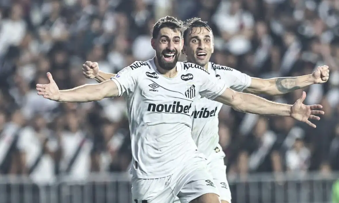 Santos Goleia Vasco no Brasileirão e Deixa o Z-4 2 Santos Goleia Vasco no Brasileirão e Deixa o Z-4 - Imagem do artigo original