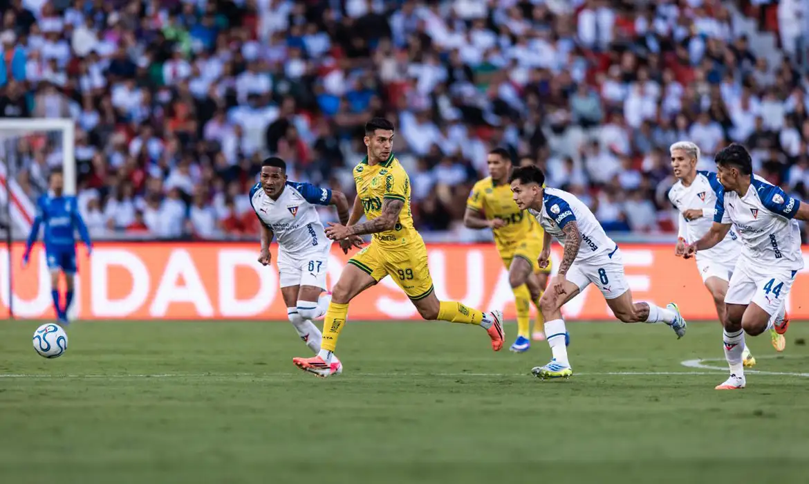 LDU Palmeiras Libertadores: Confronto nas Quartas Confirmado - Imagem do artigo original