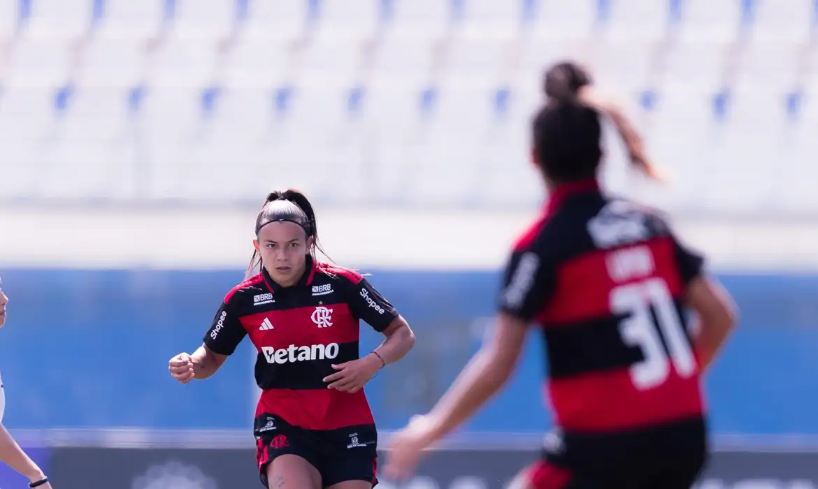 Brasileirão Feminino: Luta por Vagas nas Quartas Decisiva - Imagem do artigo original