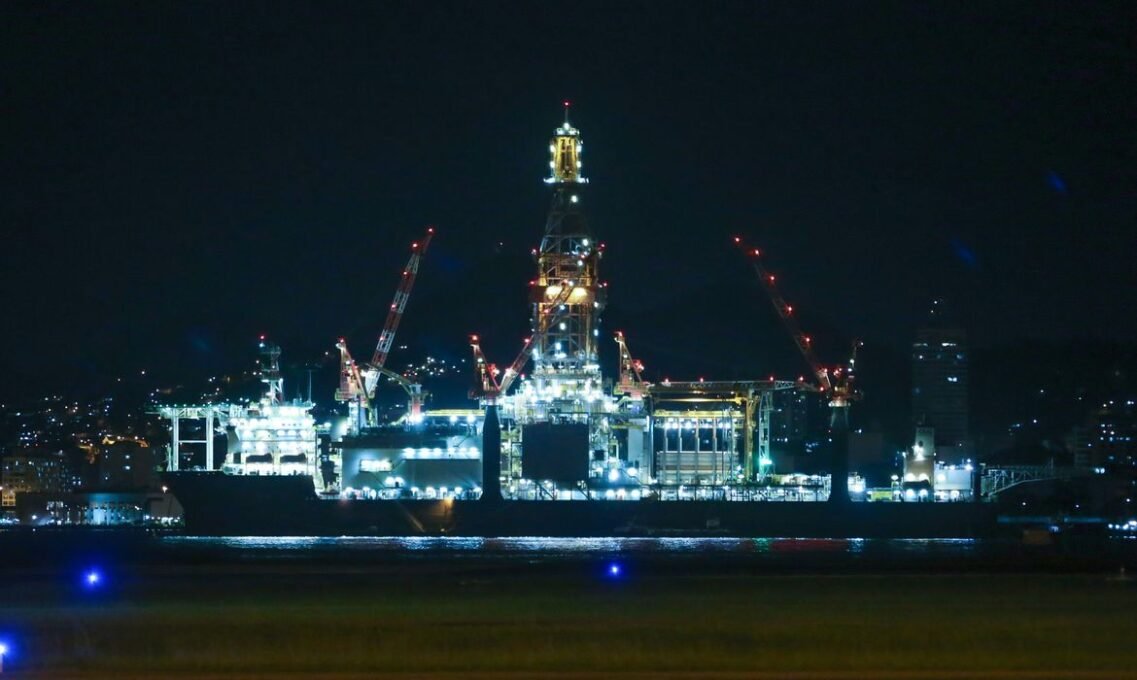 Camex prorroga imposto exportação petróleo apesar de liminar - Imagem do artigo original