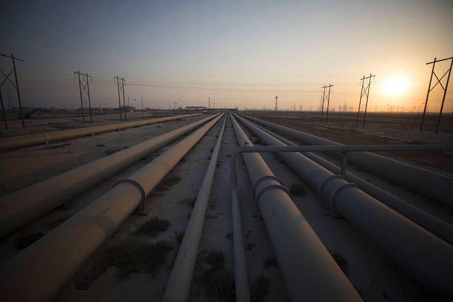 Produtores de Petróleo Buscam Oleodutos Alternativos ao Estreito de Ormuz - Imagem do artigo original