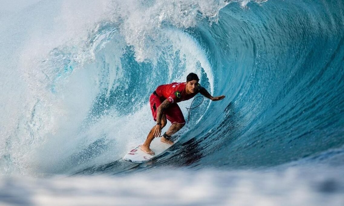 Medina é Vice-campeão em Fiji da WSL com Nota 10 - Imagem do artigo original