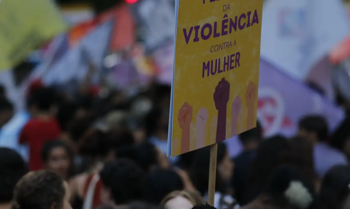 Plataformas detalham denúncias de violência contra mulher 2 Plataformas detalham denúncias de violência contra mulher - Imagem do artigo original