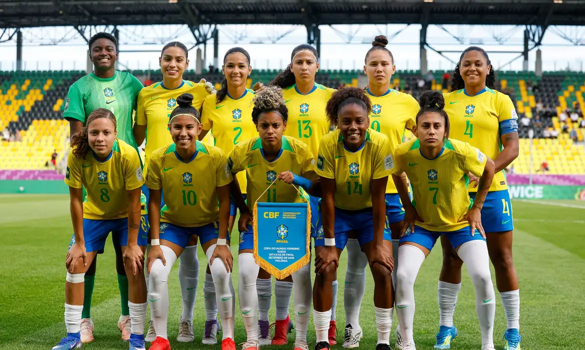 Brasil avança na Copa Feminina Sub-20 com heroína Thais Lima - Imagem do artigo original
