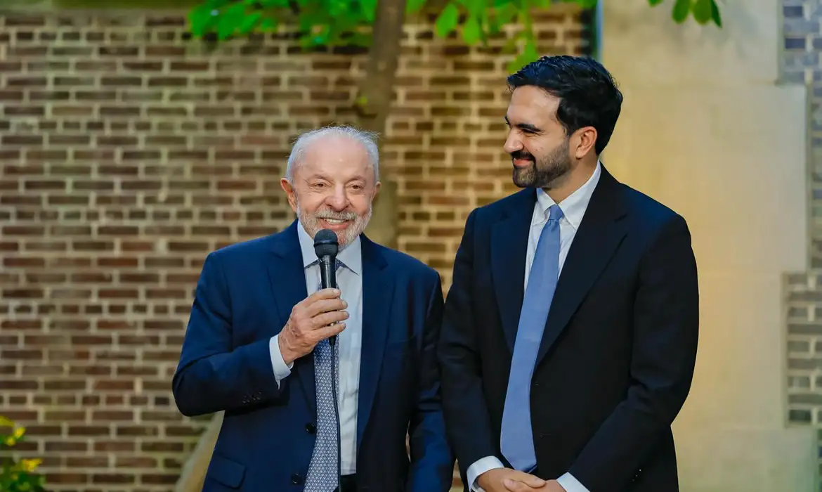 Lula se reúne em Nova York com prefeito e presidente uruguaio 2 Lula se reúne em Nova York com prefeito e presidente uruguaio - Imagem do artigo original
