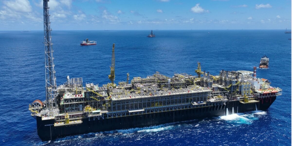 Preço do Petróleo Sobe Após Trump Rejeitar Paz do Irã 1 rss featured 27550 1790667448