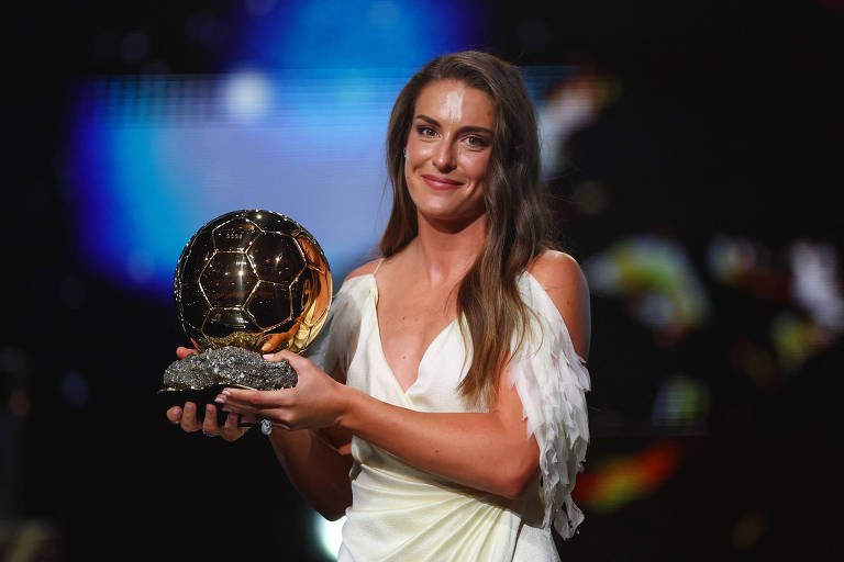 Alexia Putellas Conquista Terceira Bola de Ouro da Carreira - Imagem do artigo original