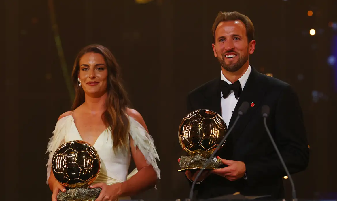 Harry Kane e Alexia Putellas Conquistam Bola de Ouro 2026 - Imagem do artigo original